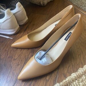 Nine West Camel Pointed Toe Heels